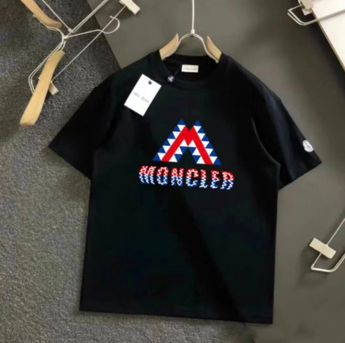 Moncler tshirt